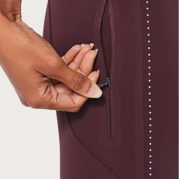Lululemon Extra Mile Crop (Reflective 23") - Picture 4 of 12